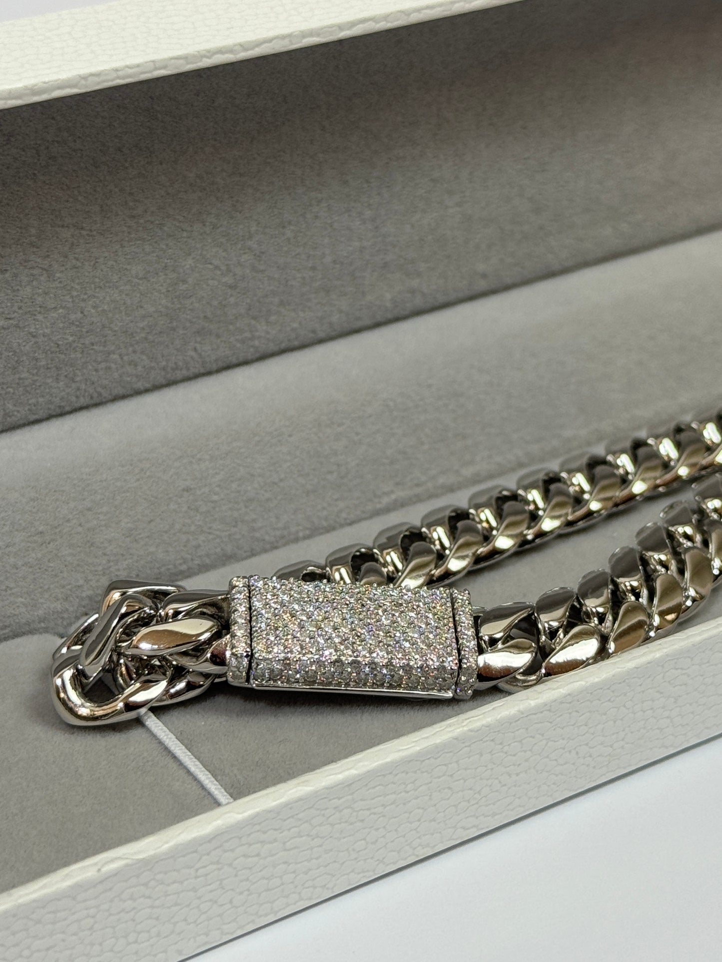 Miami Cuban "Tiszta fehér"